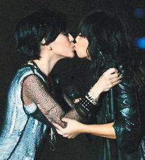 明星 热吻  第3张