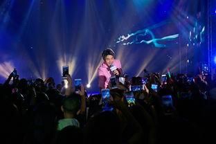 娱乐活动写真,娱乐活动写真集锦  第2张