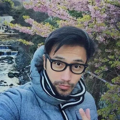 五十岁大叔生活照,五十岁大叔的生活剪影  第2张