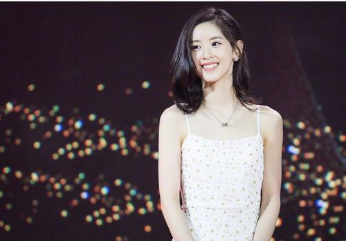 章泽天个人资料,奶茶妹妹的蜕变之路  第2张