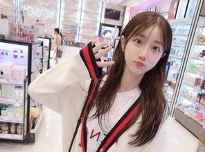 九局睡过女主播,主播与玩家的甜蜜邂逅 第2张 九局睡过女主播,主播与玩家的甜蜜邂逅 第2张